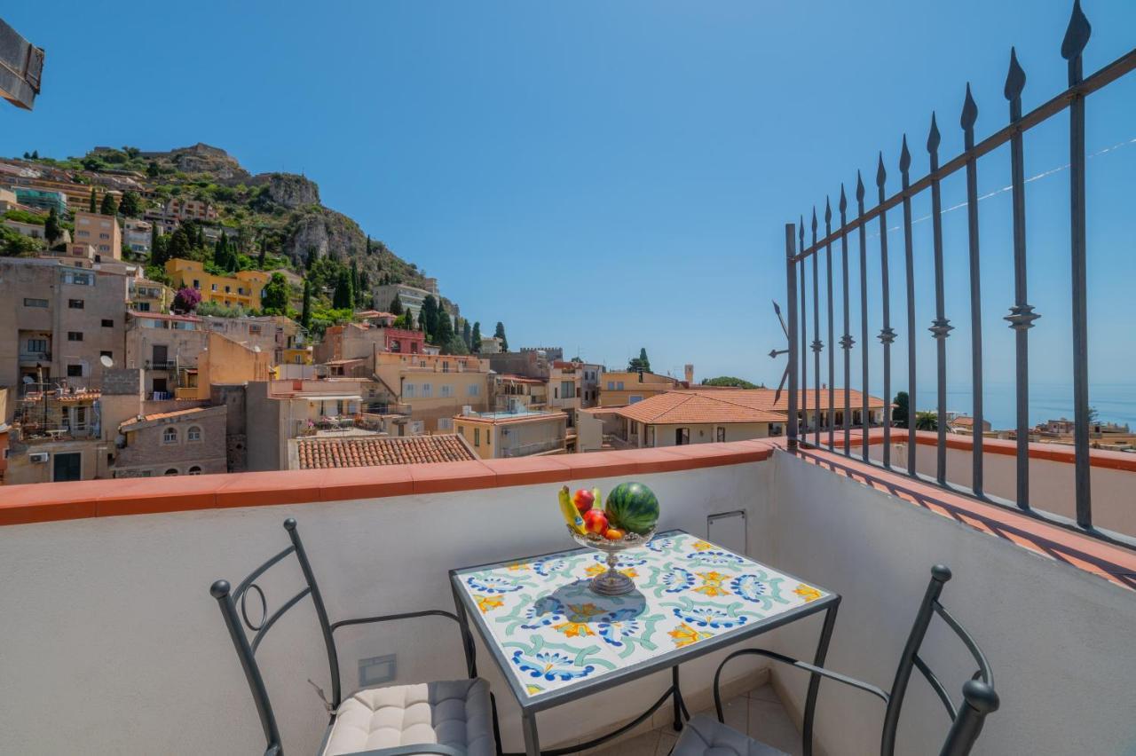 Ottaviano Suite - Elegante Attico Vista Mare Taormina Dış mekan fotoğraf