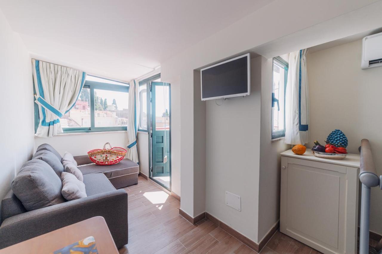 Ottaviano Suite - Elegante Attico Vista Mare Taormina Dış mekan fotoğraf